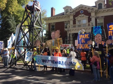 Anti-Fracking Activists Take Direct Action at Colorado Governor’s Mansion
